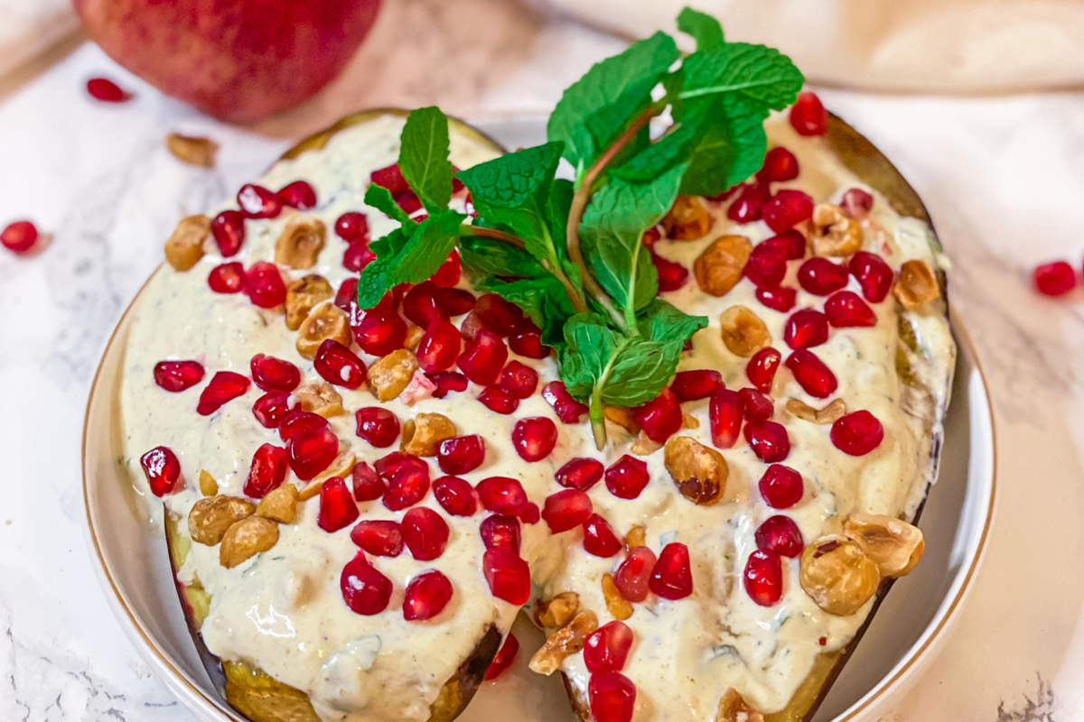 Geröstete Aubergine mit Lemon-Tahini Joghurt