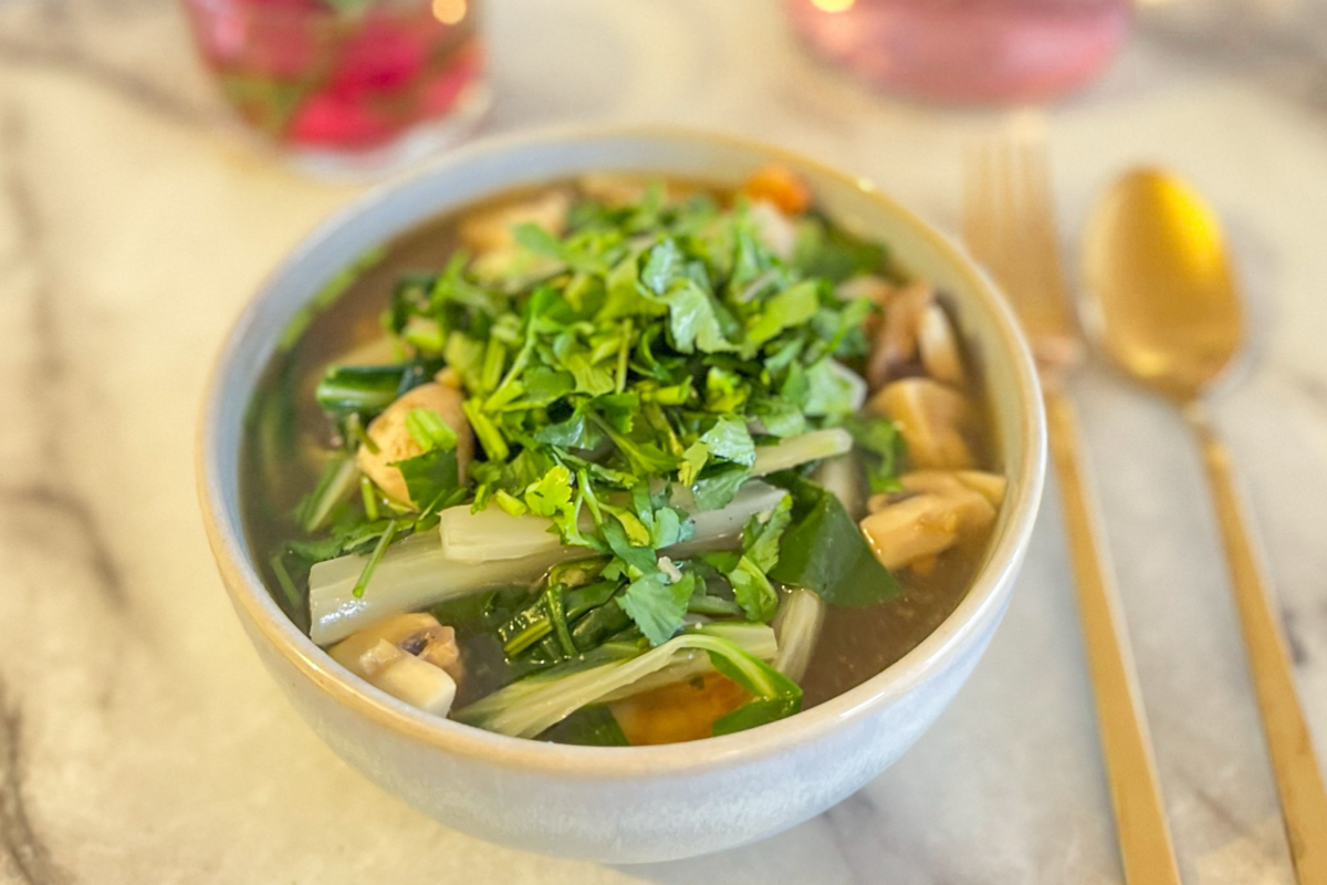 Lecker DETOX: Pho Suppe